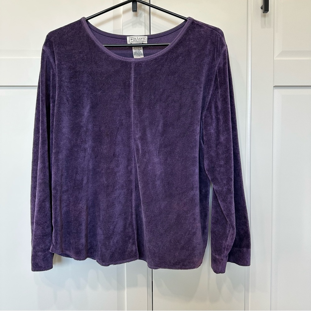 Anne Lewin New York Women’s large purple Long Sleeve Top, soft,terry cloth like